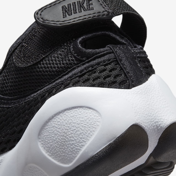 Women's Nike Air Rift Breathe Shoes - Picture 9 of 16